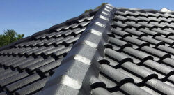 Roofing Contractors.jpg - Robert Robert Brown-autre