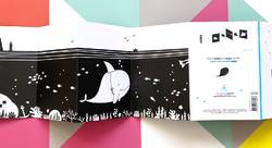 création illustration | collection livre accordéon : Petite Comptine en noir et blanc | Les éditions La Marmotière - Magali Hubac-directeur-artistique