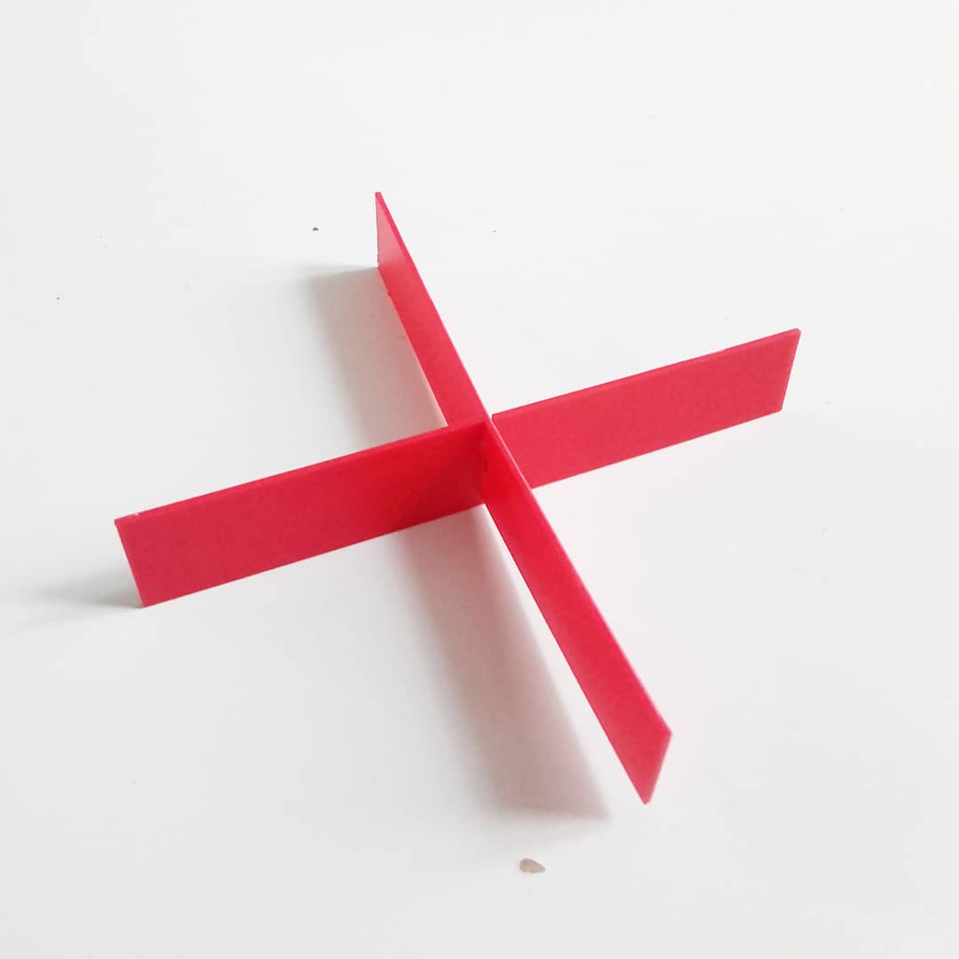 croix rouge d'olivier rocheau (1).jpg